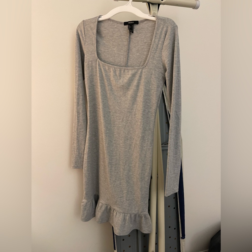 Forever 21 grey long sleeve dress